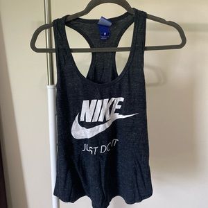 NIKE Tank